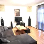 Apartman Din-Pula
